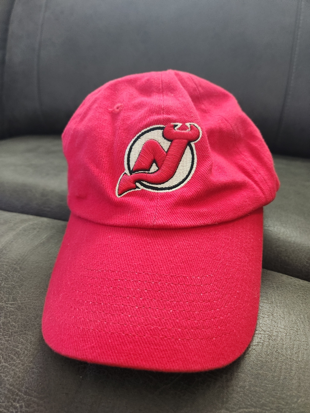 NHL Pink New Jersey Devils Embroidered Logo Baseball Cap